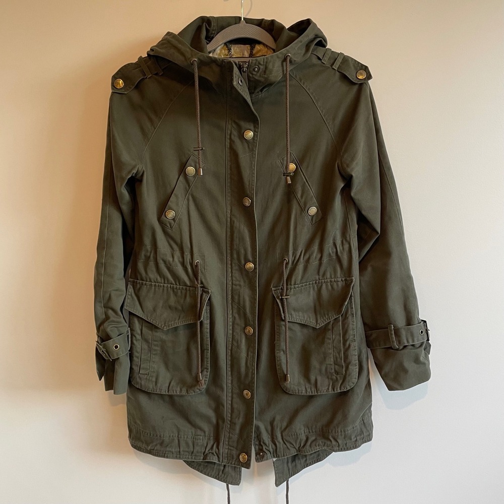 BCBGeneration Army Green Utility Jacket Hooded Drawstring Snap Canvas Womens XS